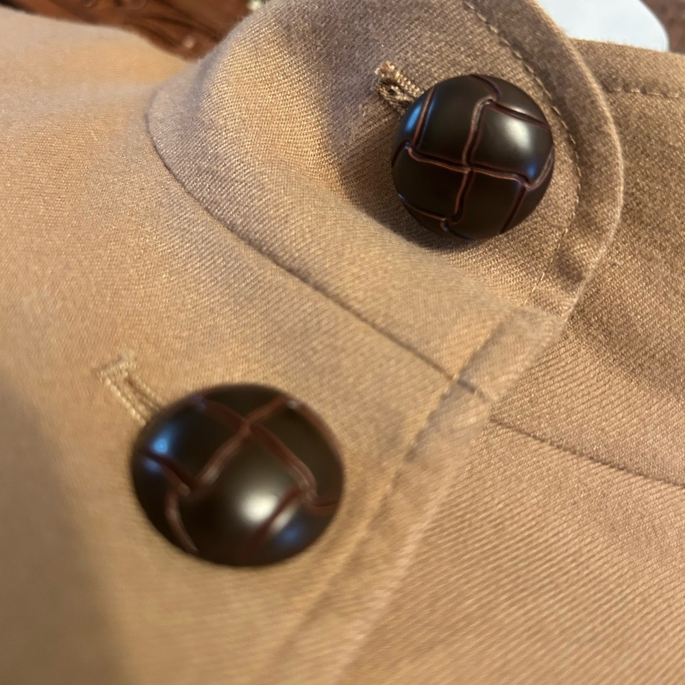 Women’s Tan Buttoned cape coat